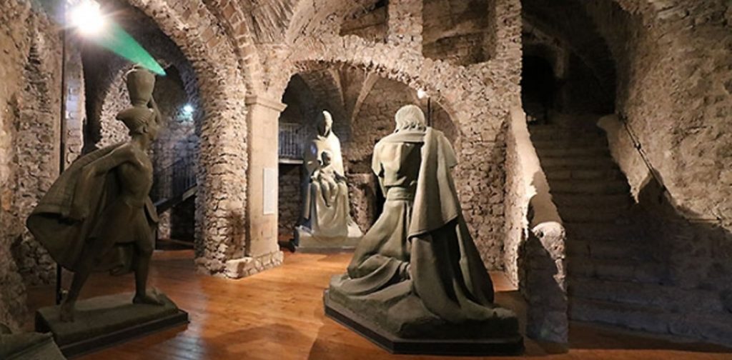 5/13 Luglio - Cave (Roma) - Homo - Creativo e Artista! Dal 5 al 13 luglio 2018, nel Piazzale Ex Stazione di Cave (piazza Nassirya), si potrà assistere alla realizzazione di sculture dal Vivo.